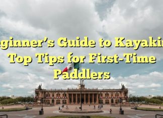 Beginner’s Guide to Kayaking: Top Tips for First-Time Paddlers